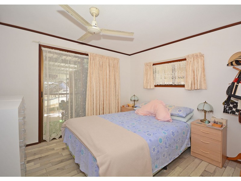11-26 Corser St, Point Vernon QLD 4655