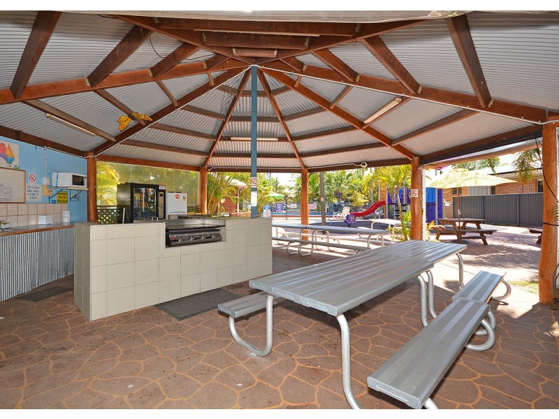 11-26 Corser St, Point Vernon QLD 4655