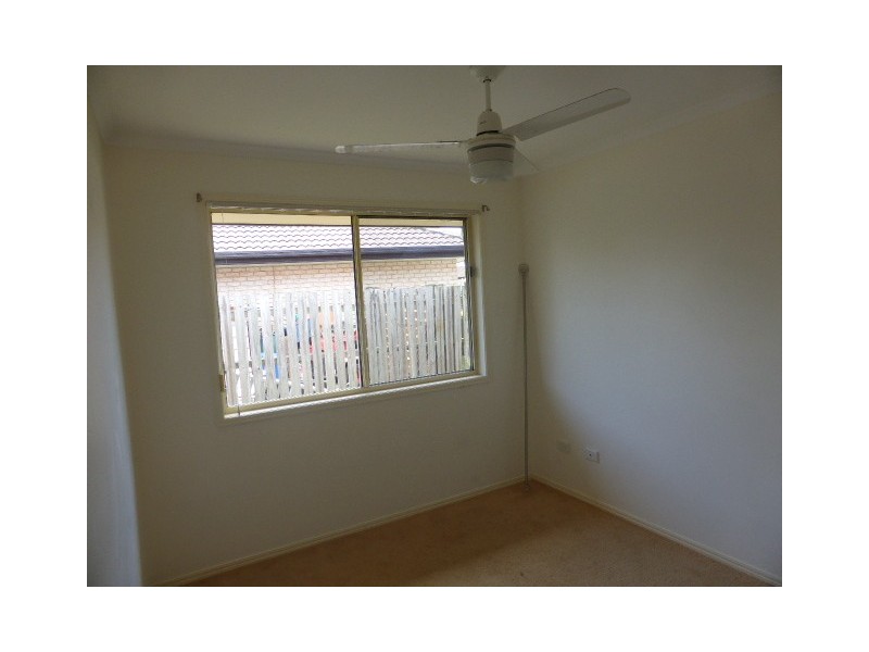 37 Archer St, Point Vernon QLD 4655