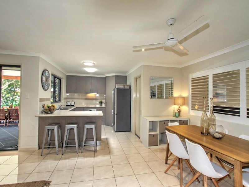 35 Carrick Way, Wondunna QLD 4655