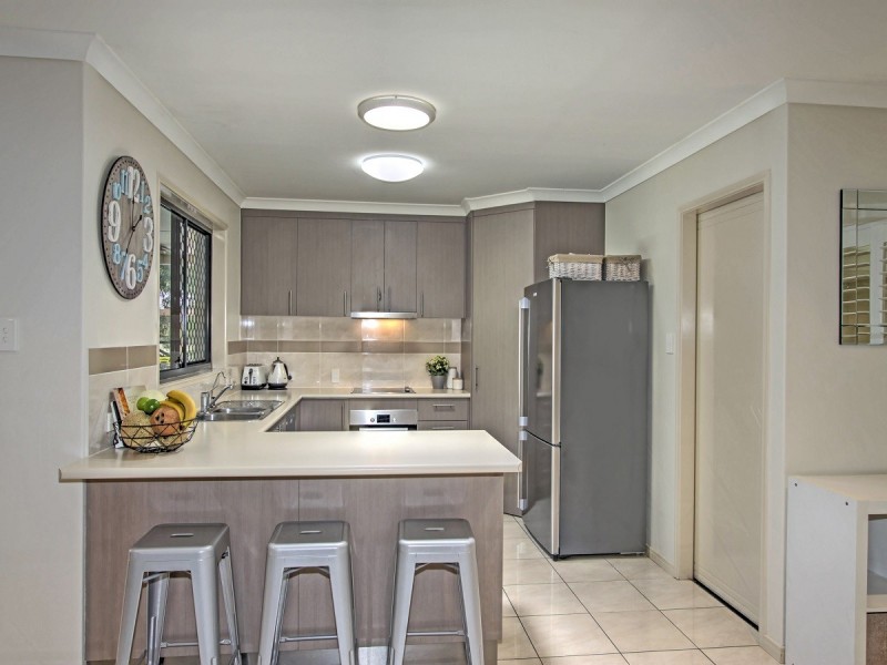 35 Carrick Way, Wondunna QLD 4655