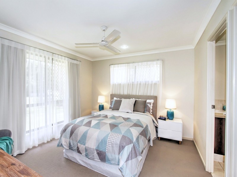 35 Carrick Way, Wondunna QLD 4655