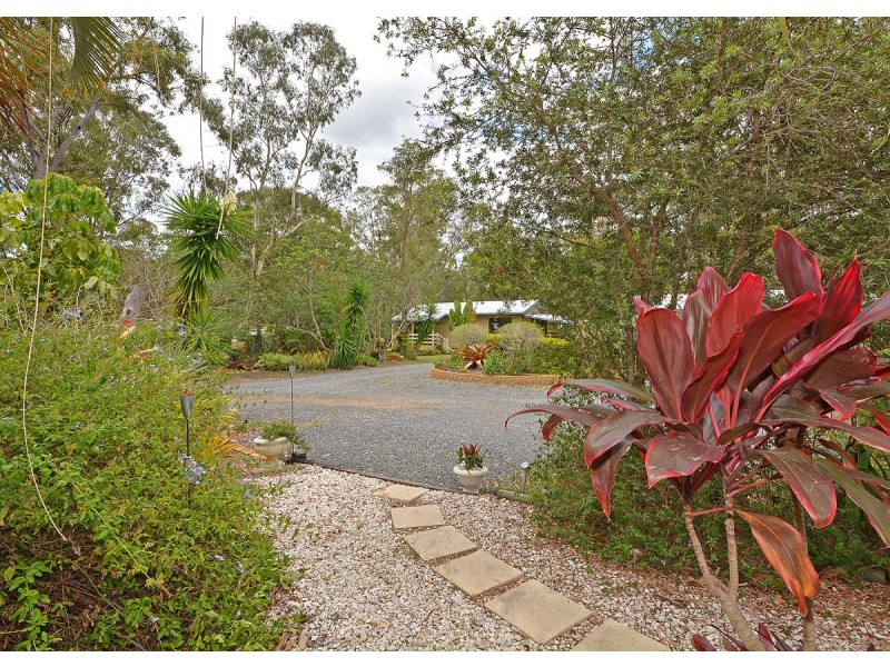 42 Senorita Parade, Urangan QLD 4655