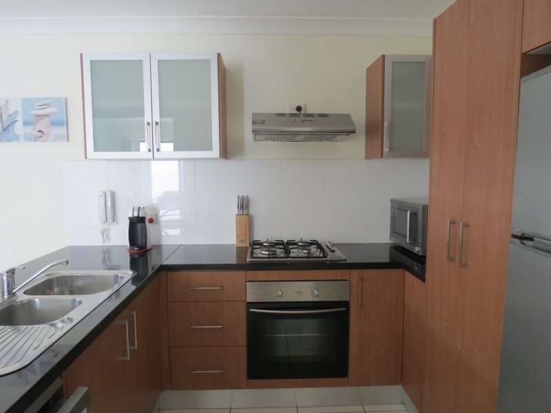26/654 Esplanade, Urangan QLD 4655
