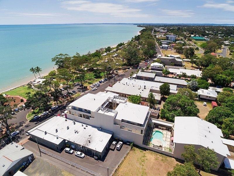 U209,350 Esplanade, Scarness QLD 4655