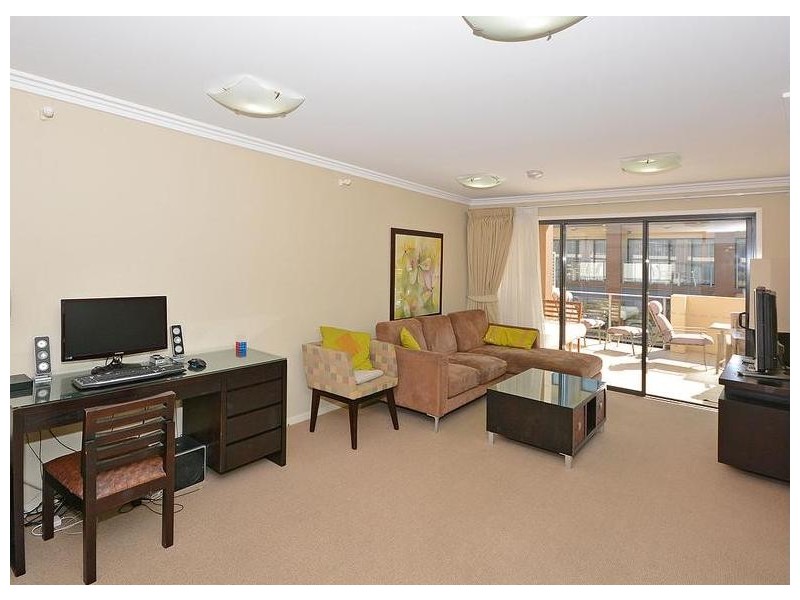 U209,350 Esplanade, Scarness QLD 4655