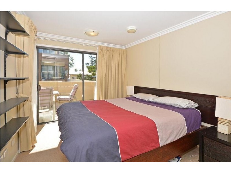 U209,350 Esplanade, Scarness QLD 4655