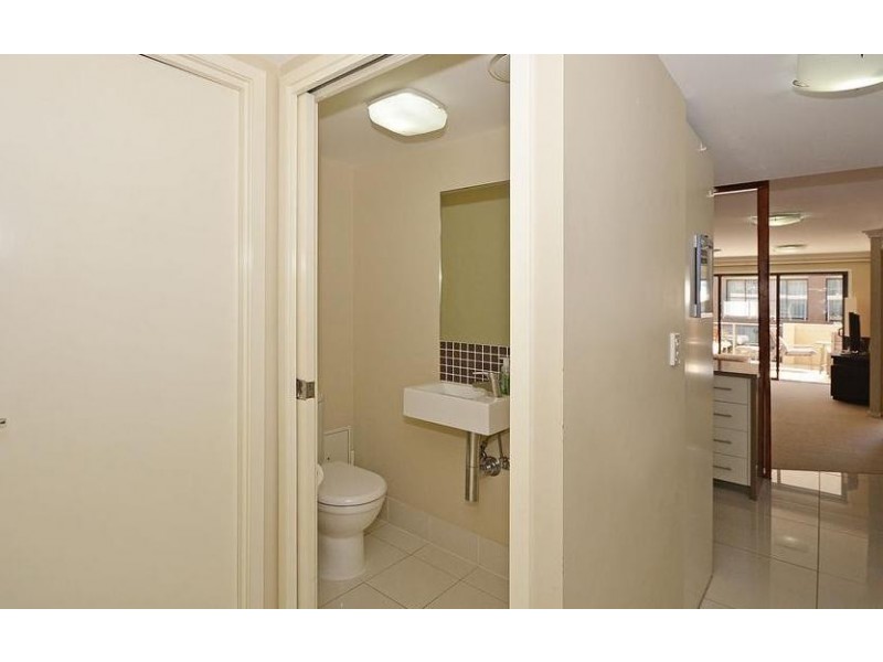 U209,350 Esplanade, Scarness QLD 4655