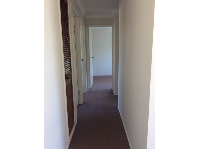 9 Arthur Street, Urangan QLD 4655