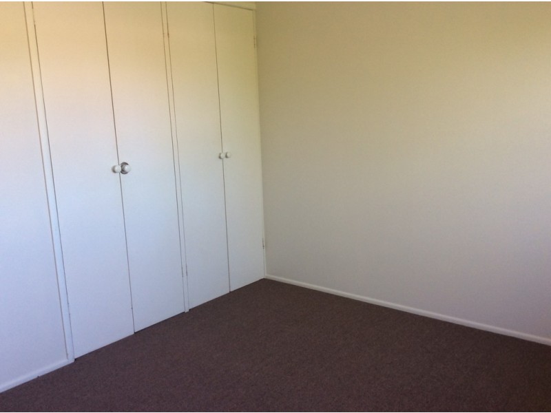 9 Arthur Street, Urangan QLD 4655