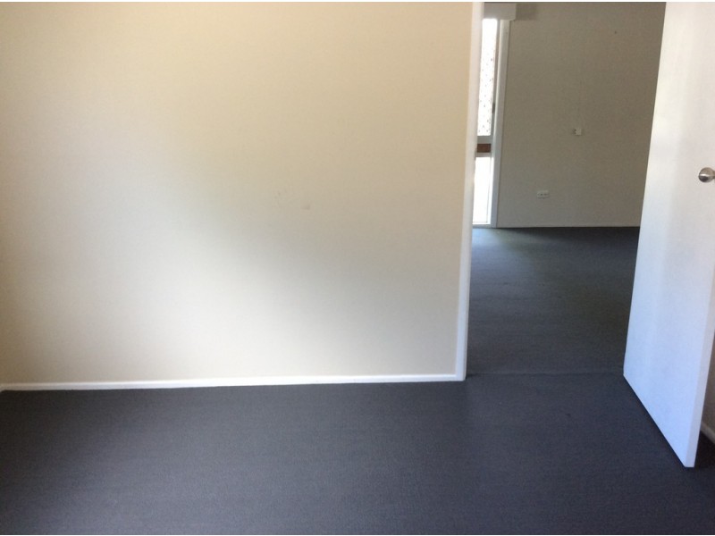 9 Arthur Street, Urangan QLD 4655