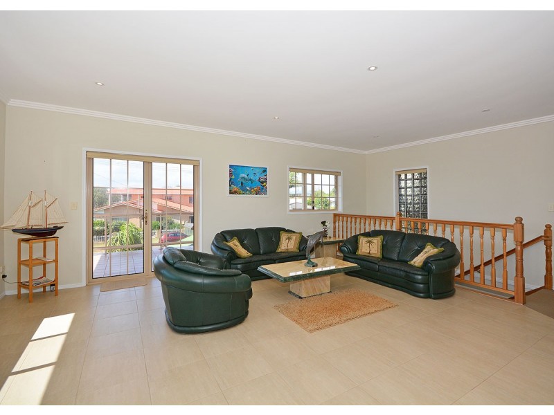 3 Aplin St, Point Vernon QLD 4655