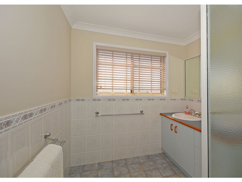 3 Aplin St, Point Vernon QLD 4655