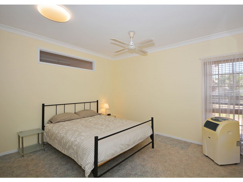 3 Aplin St, Point Vernon QLD 4655