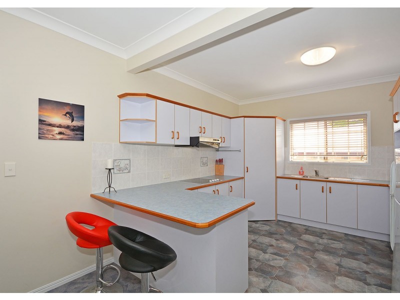 3 Aplin St, Point Vernon QLD 4655