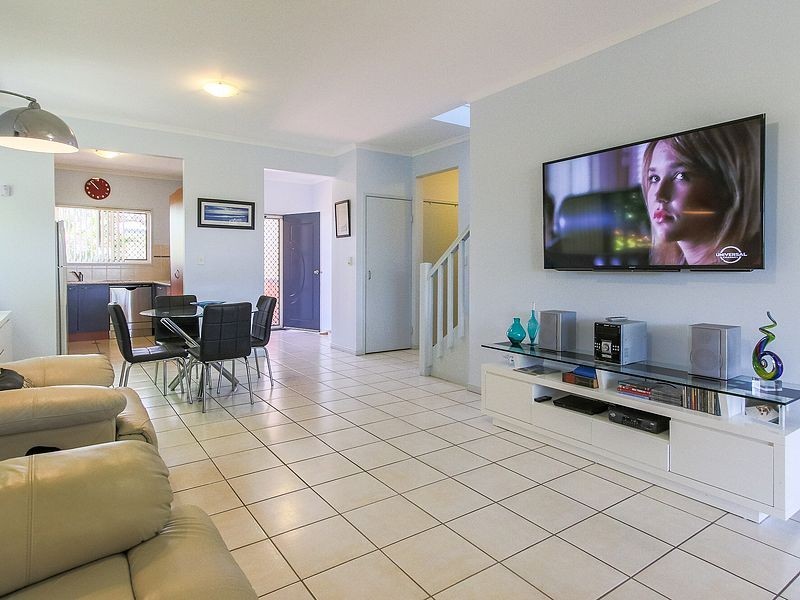 7/34 Elizabeth Street, Urangan QLD 4655