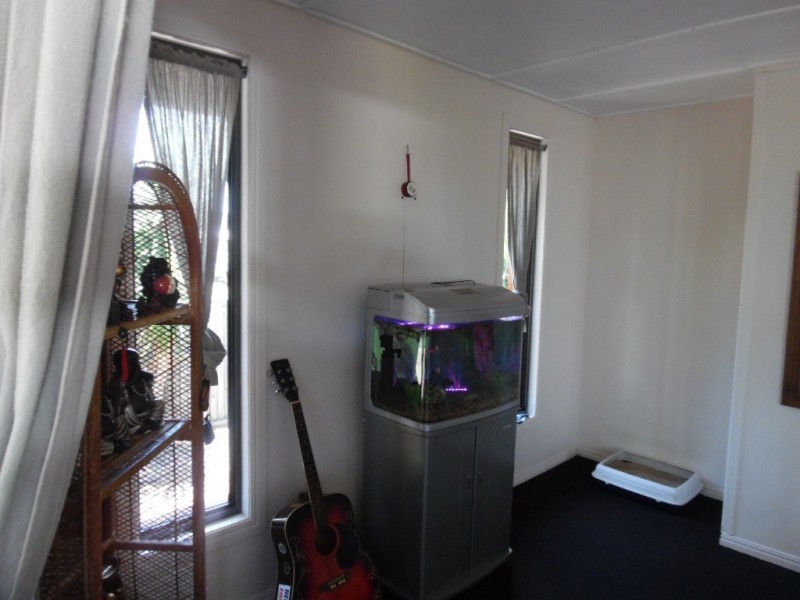 49 King Street, Urangan QLD 4655