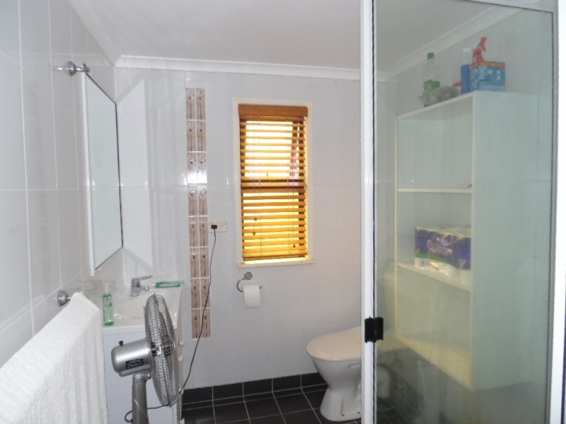 49 King Street, Urangan QLD 4655