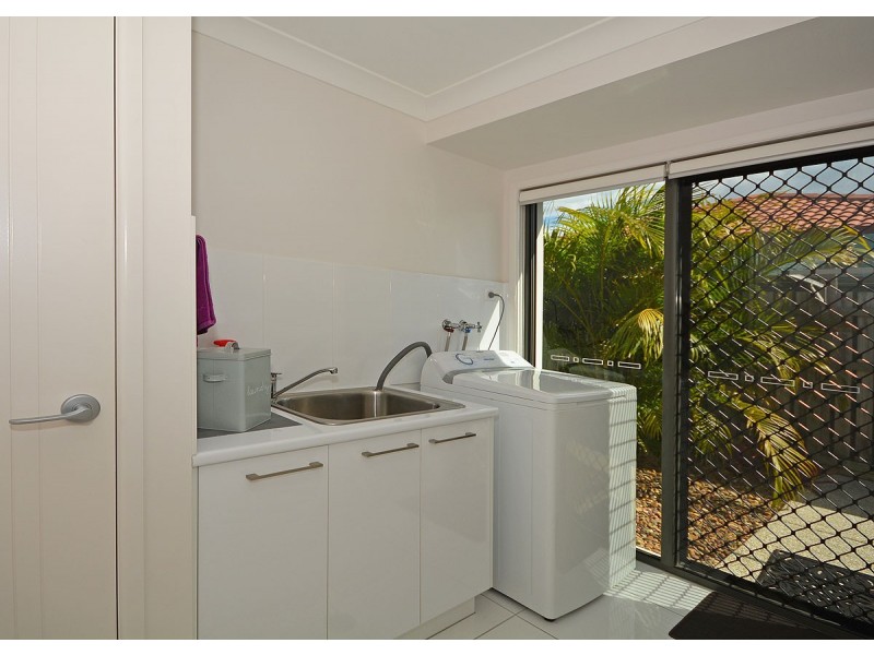 43 Endeavour Way, Eli Waters QLD 4655