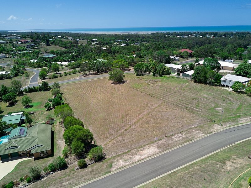 12 Straits Outlook, Craignish QLD 4655
