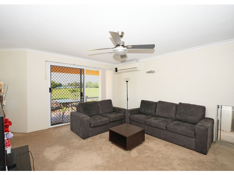 8/13 Pulgul St, Urangan QLD 4655