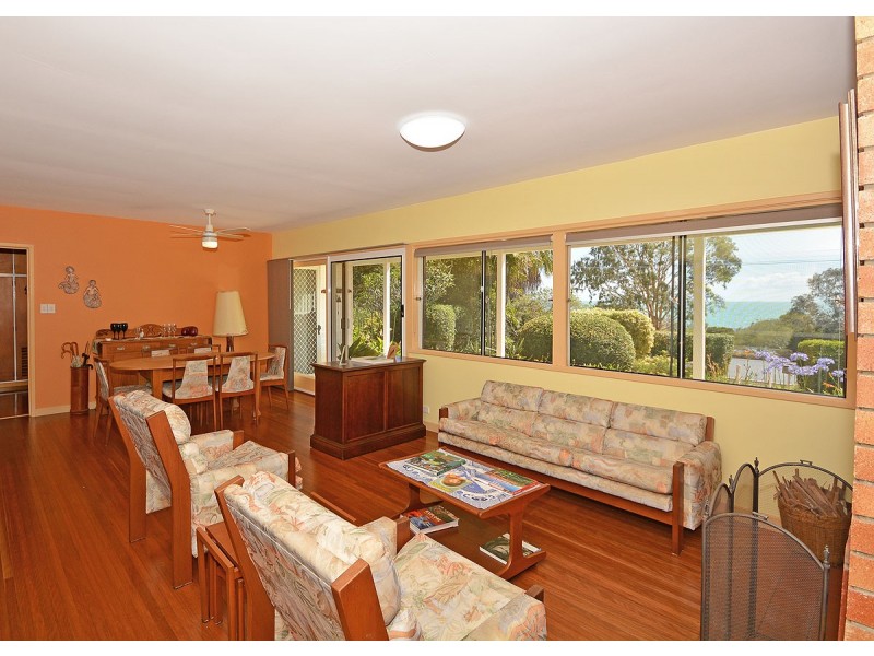 188 Esplanade, Point Vernon QLD 4655