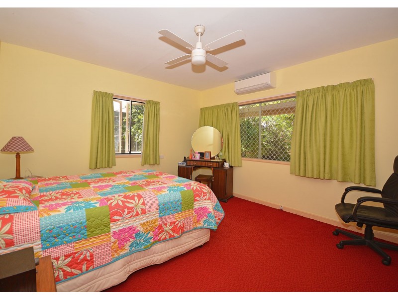 188 Esplanade, Point Vernon QLD 4655