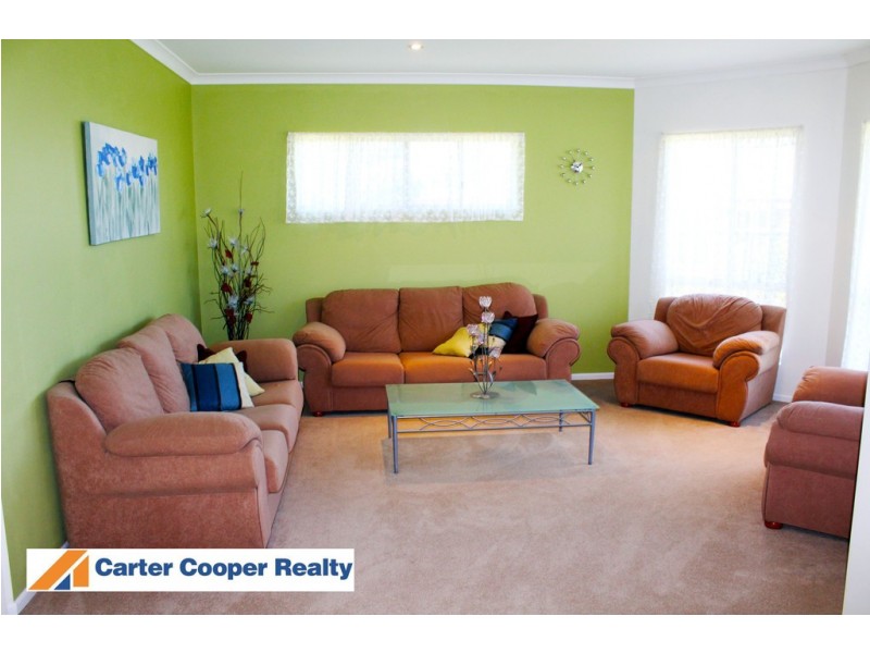 9 Doss Court, Urraween QLD 4655