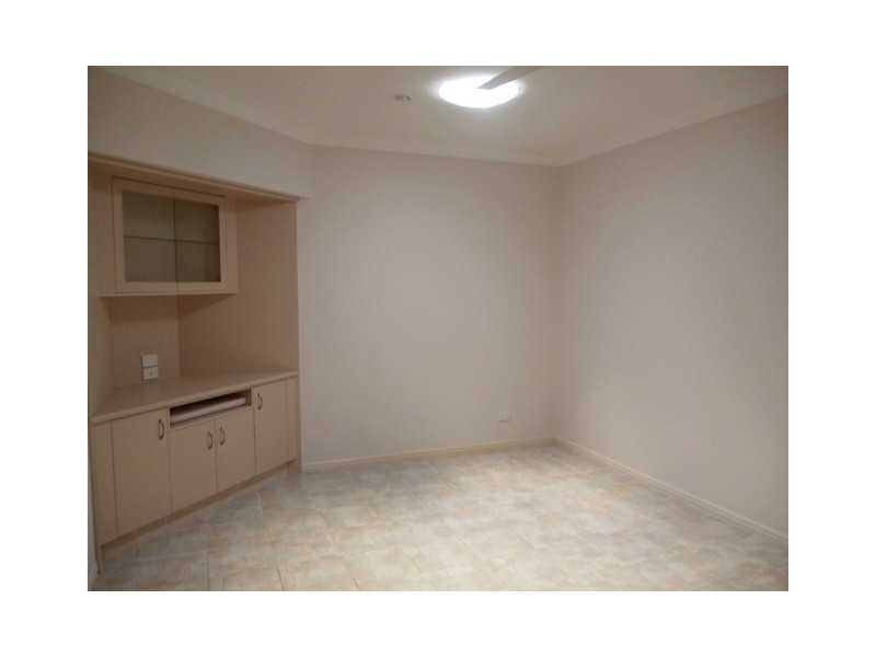 4 Parisi Court, Urraween QLD 4655