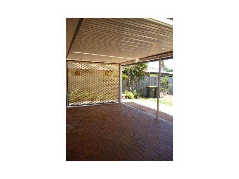 4 Parisi Court, Urraween QLD 4655