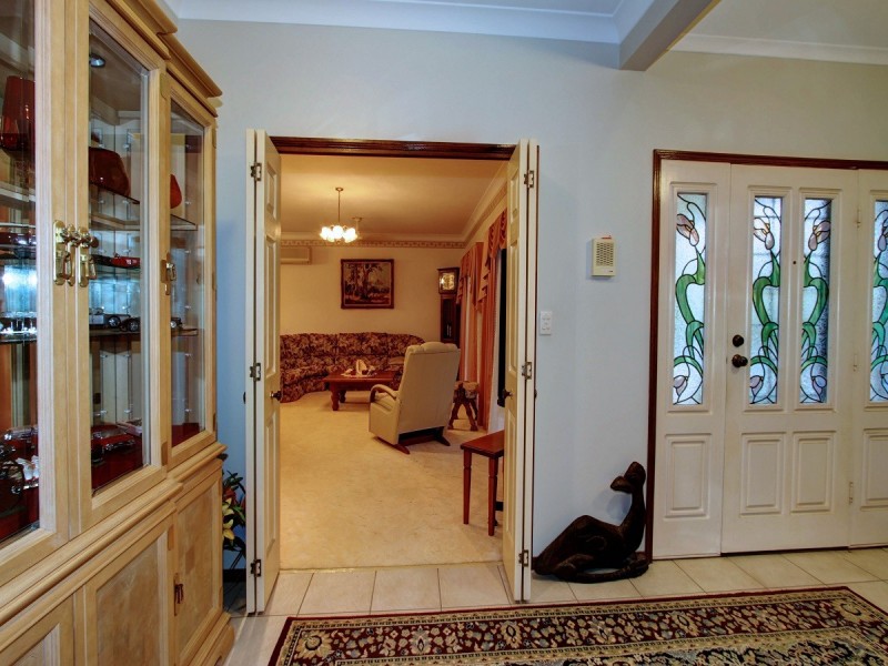 28 Wellington Crescent, Wondunna QLD 4655