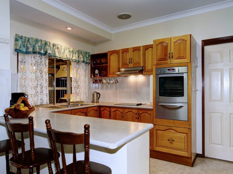 28 Wellington Crescent, Wondunna QLD 4655