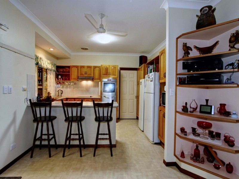 28 Wellington Crescent, Wondunna QLD 4655