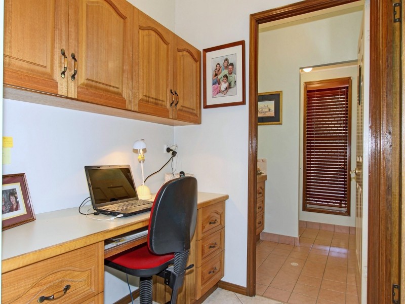 28 Wellington Crescent, Wondunna QLD 4655