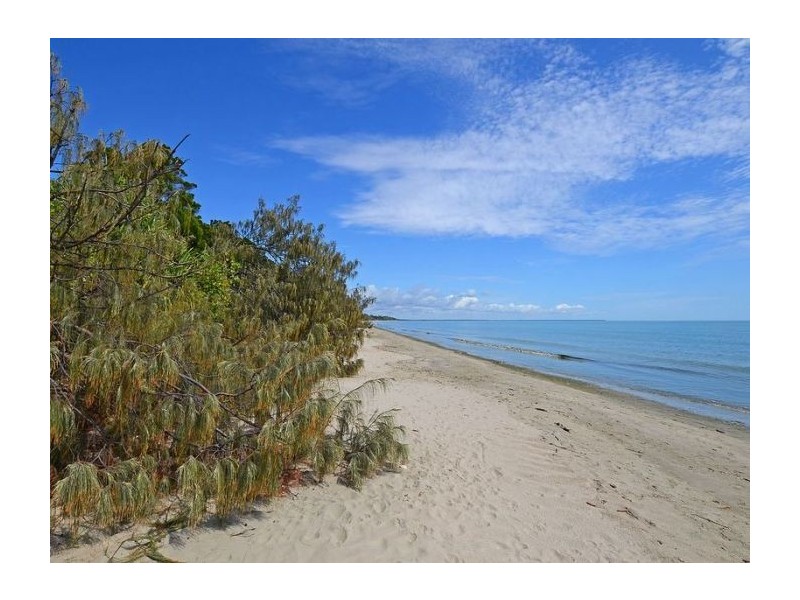 21 Ries Road, Toogoom QLD 4655