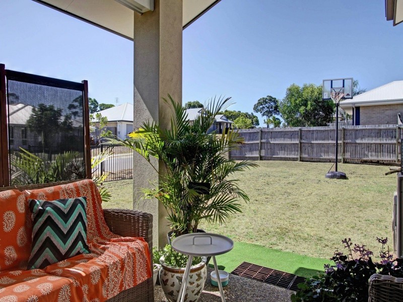 13 Morgan Circuit, Urraween QLD 4655