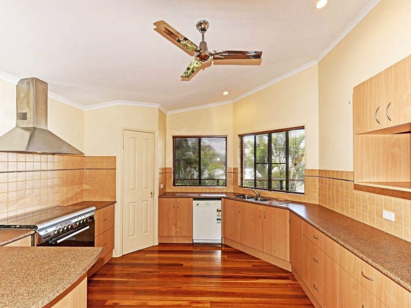 5 Baunfiend Court, Urraween QLD 4655