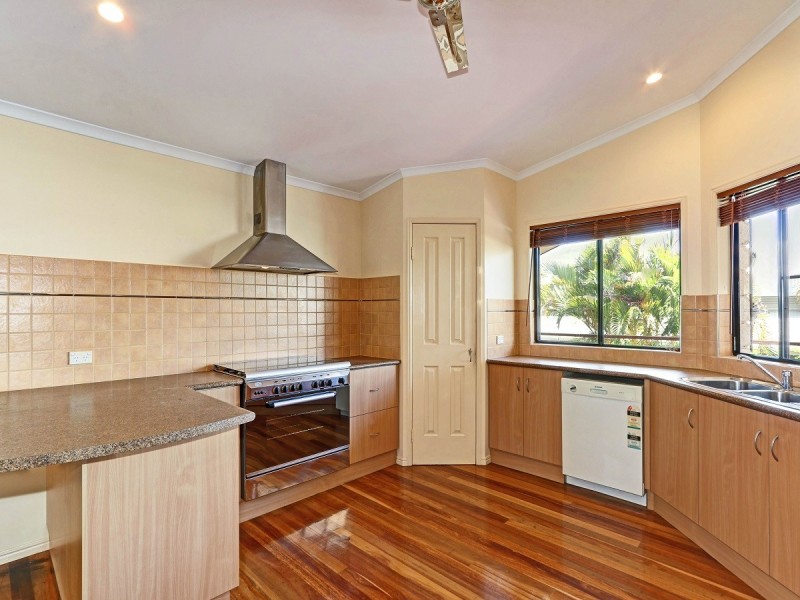 5 Baunfiend Court, Urraween QLD 4655