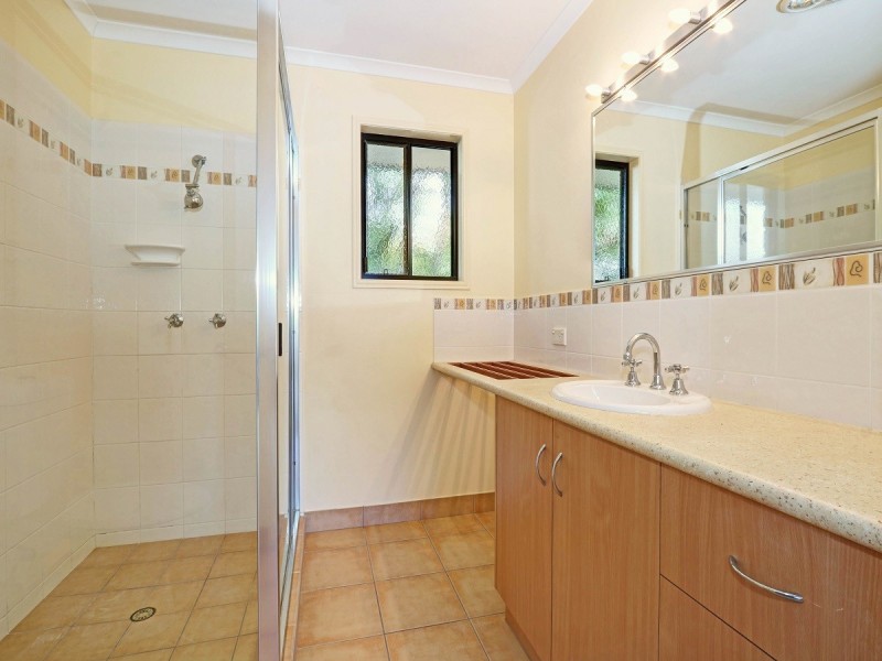 5 Baunfiend Court, Urraween QLD 4655