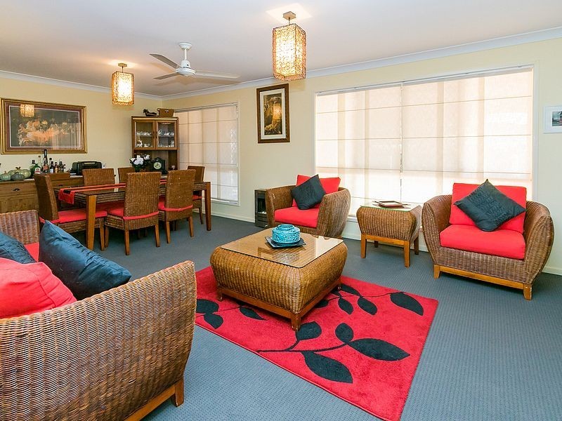 57 Spence Street, Point Vernon QLD 4655