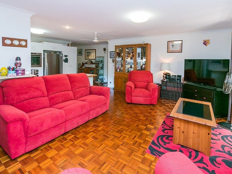 57 Spence Street, Point Vernon QLD 4655