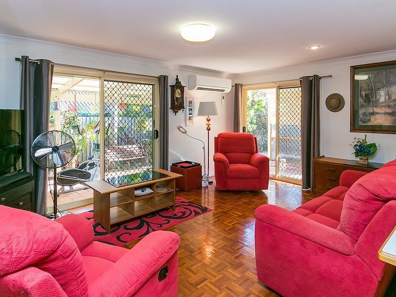 57 Spence Street, Point Vernon QLD 4655