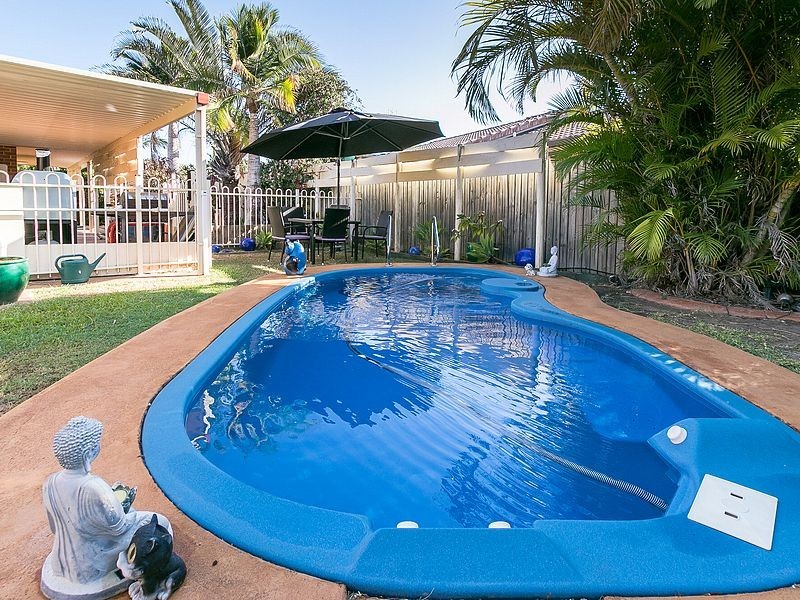 57 Spence Street, Point Vernon QLD 4655