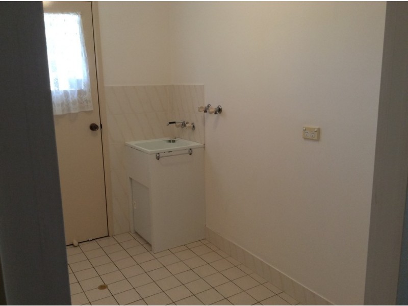 33 Wedge Street, Urraween QLD 4655