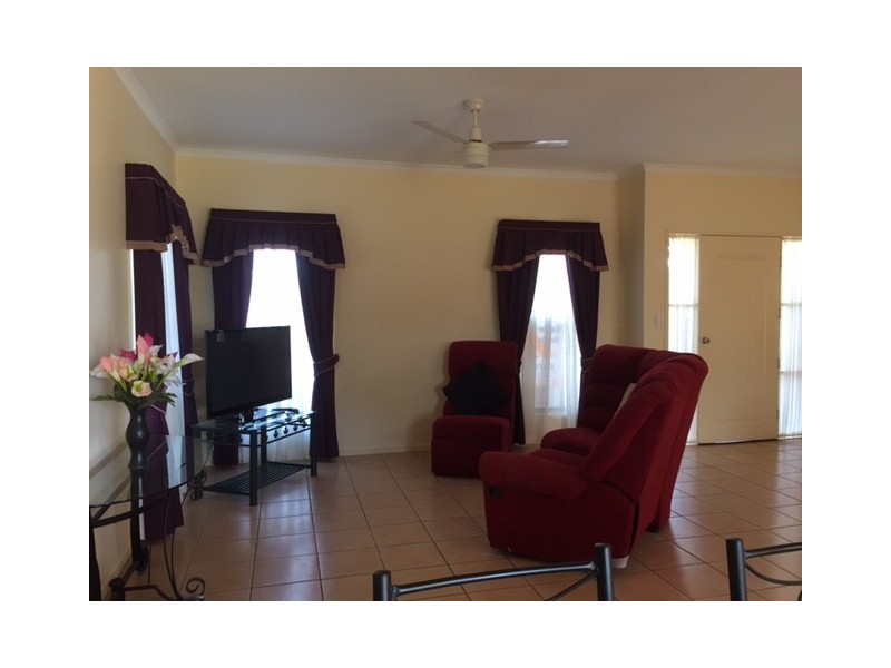 64, 34 Elizabeth Street, Urangan QLD 4655