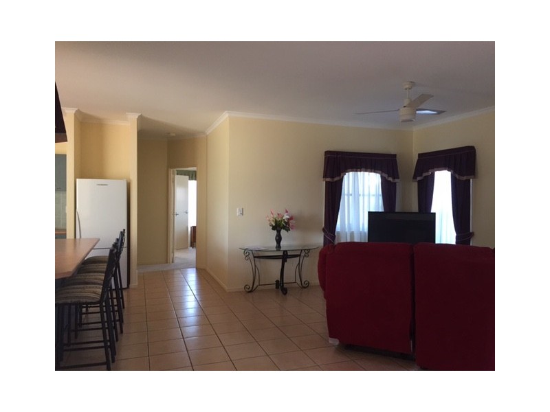 64, 34 Elizabeth Street, Urangan QLD 4655