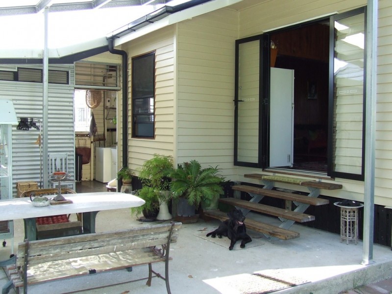 13 Scarborough Street, Scarness QLD 4655