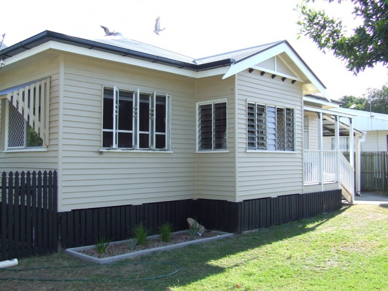 13 Scarborough Street, Scarness QLD 4655