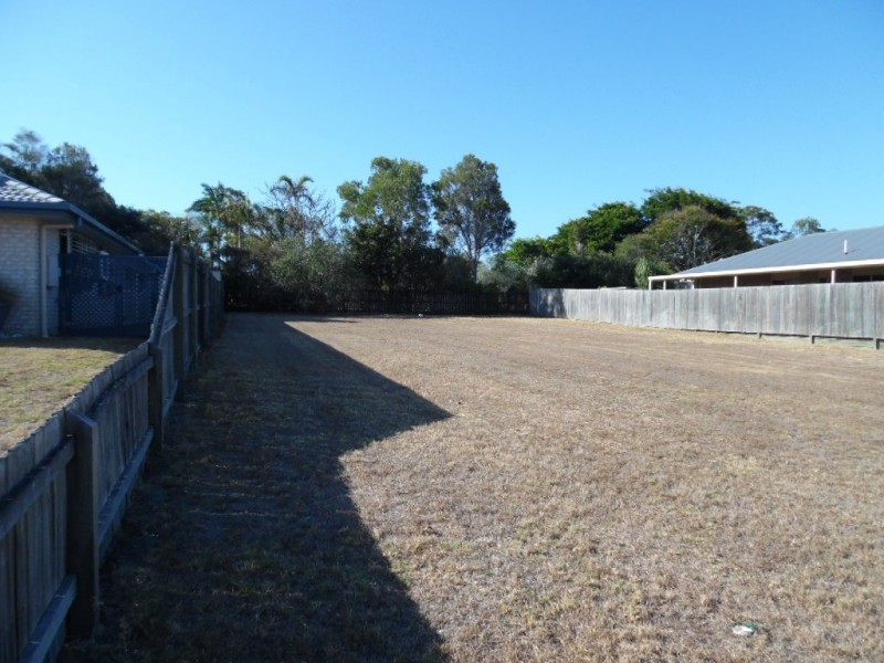 5 Montrose Close, Point Vernon QLD 4655