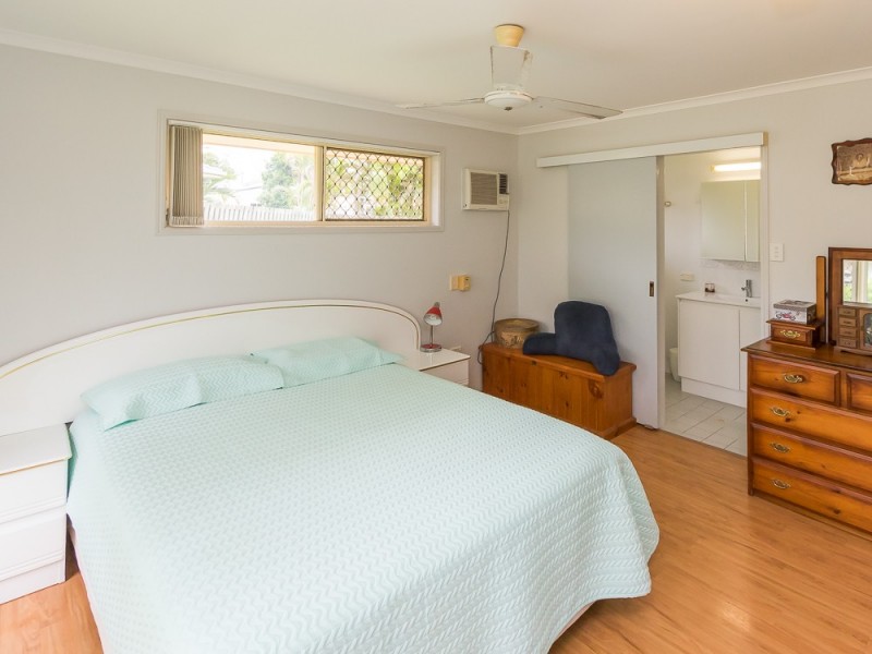 15 Sager Court, Torquay QLD 4655